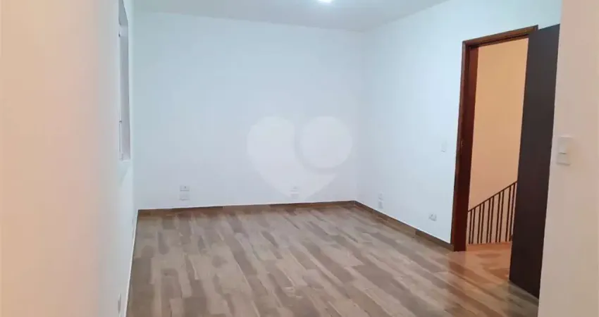 Casa para alugar na Rua Coronel Otaviano da Silveira, 175, Ferreira, São Paulo