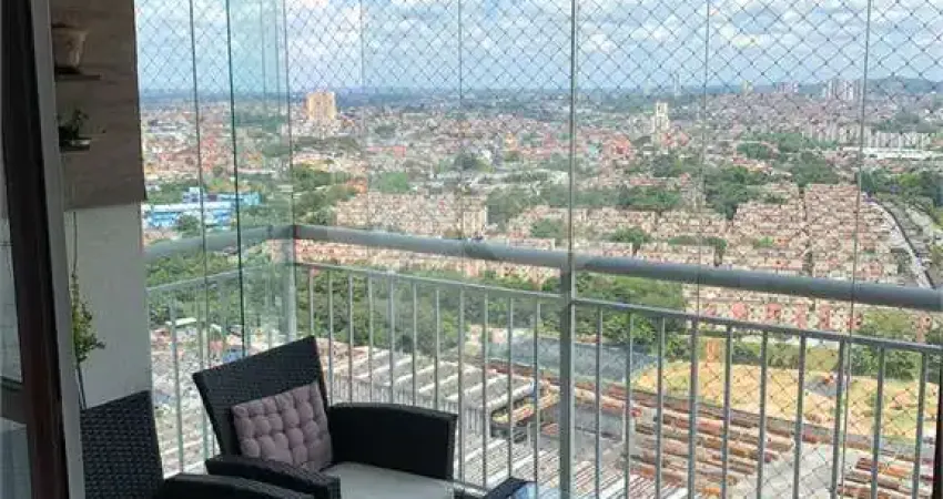 Apartamento com 3 quartos à venda na Estrada São Francisco, 2701, Jardim Henriqueta, Taboão da Serra