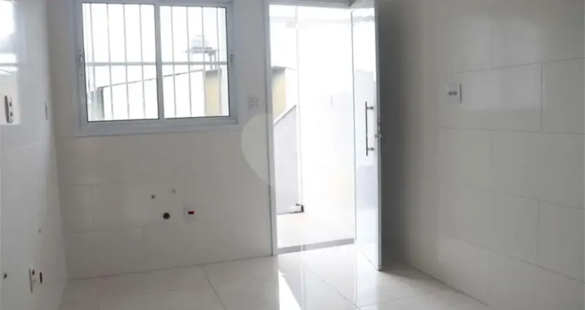 Casa com 3 quartos à venda na Rua Maria Teresa Assunção, 591, Vila São Geraldo, São Paulo