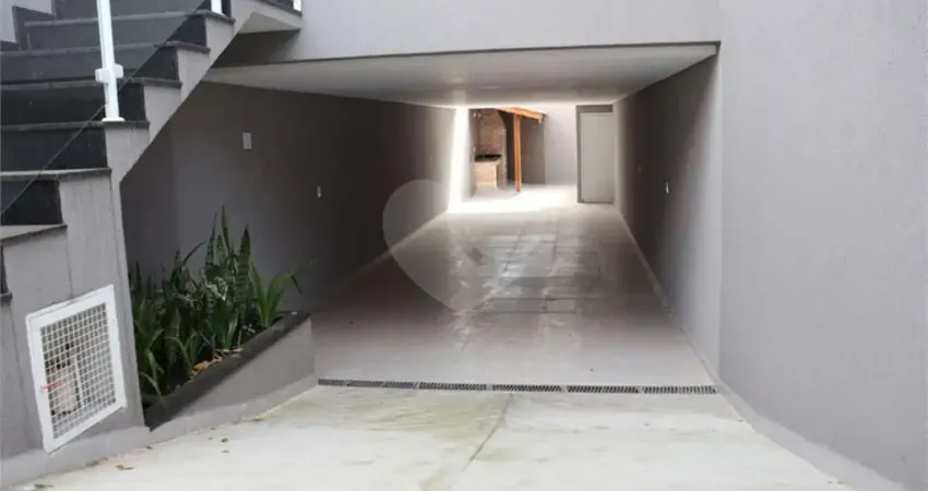 Casa com 3 quartos à venda na Rua Maria Teresa Assunção, 591, Vila São Geraldo, São Paulo