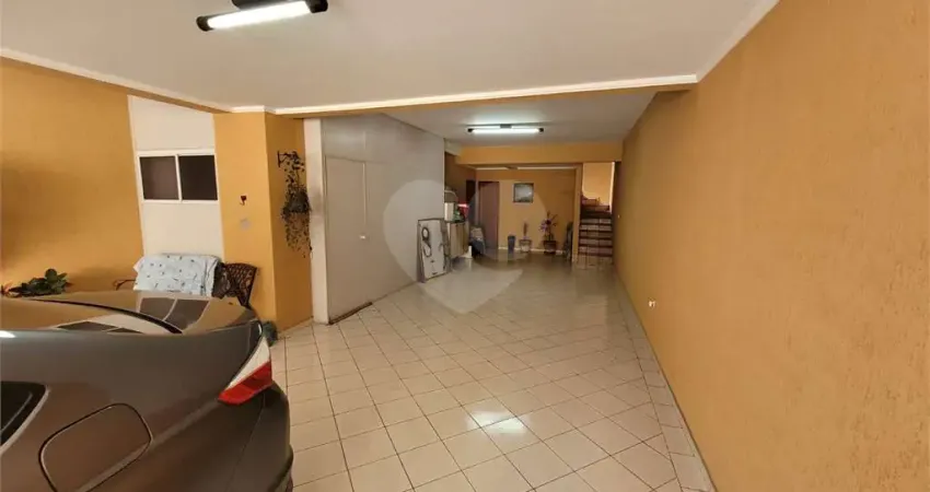 Casa com 3 quartos à venda na Rua Doutor Ademar Nobre, 130, Chácara Inglesa, São Paulo