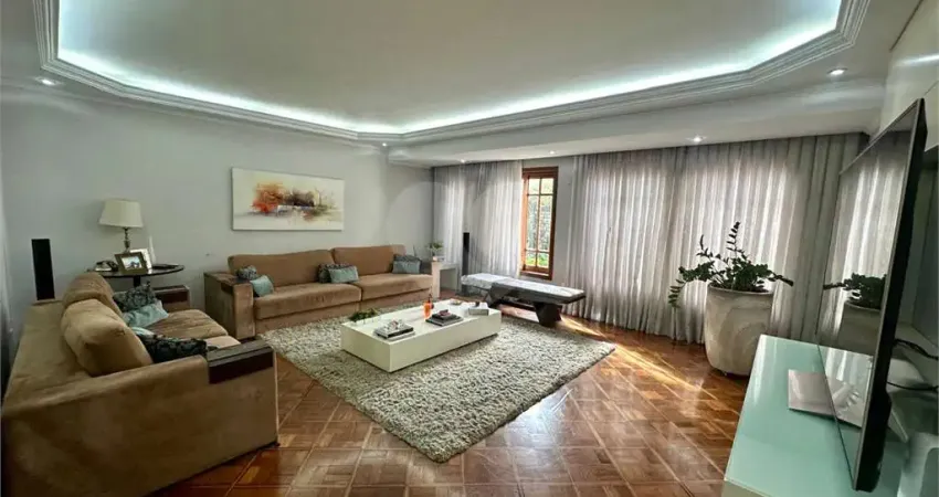 Casa com 4 quartos à venda na Rua Marques, 93, Jardim Carlu, São Paulo