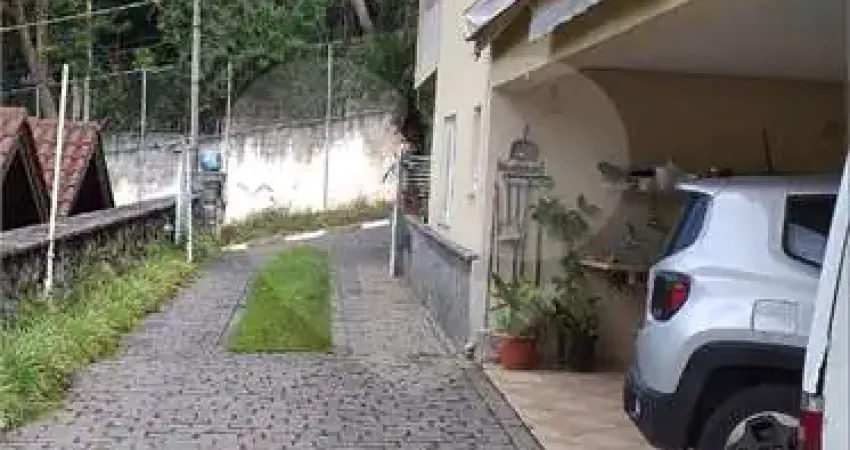 Casa em condomínio fechado com 3 quartos à venda na Rua Bahia, 540, Arujázinho I, II e III, Arujá