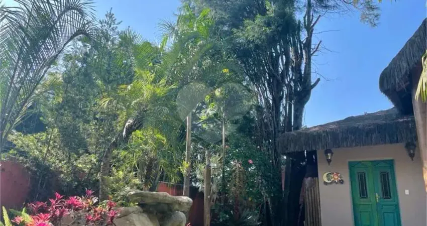 Casa em condomínio fechado com 4 quartos à venda na Rua Roraima, 345, Arujázinho I, II e III, Arujá