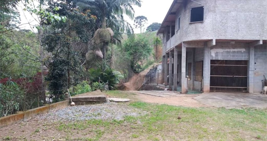 Chácara / sítio com 4 quartos à venda na Rodovia Engenheiro Renê Benedito da Silva, 49, São João, Itapevi