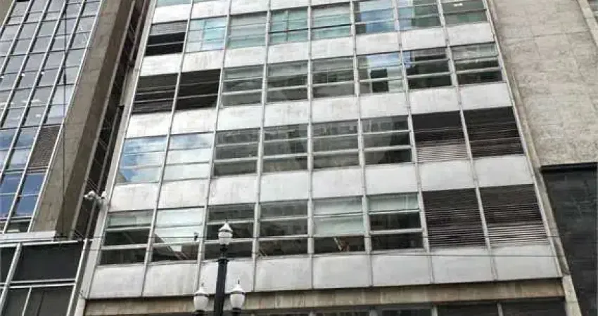 Apartamento à venda na Rua Líbero Badaró, 471, Centro, São Paulo