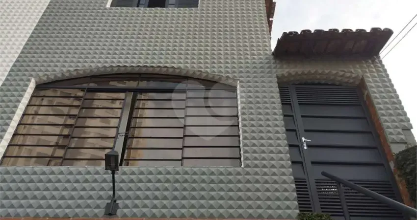 Casa com 3 quartos à venda na Rua Doutor Marrei Júnior, 106, Vila Dom Pedro II, São Paulo
