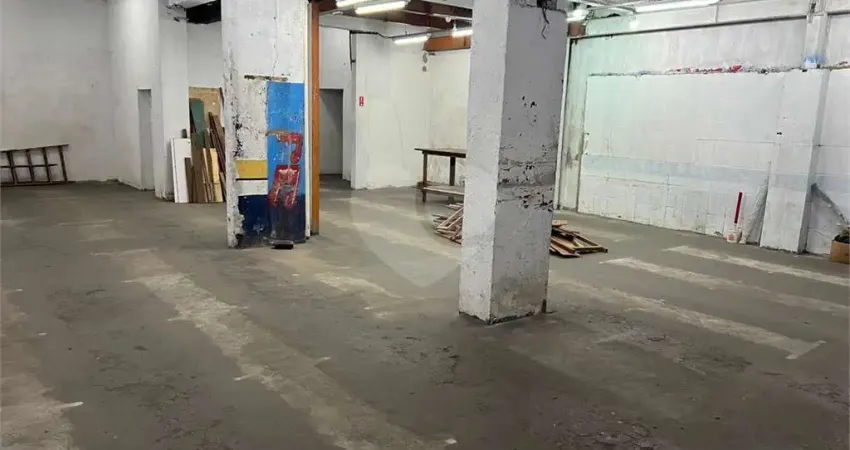 Barracão / Galpão / Depósito para alugar na Rua do Arouche, 301, República, São Paulo