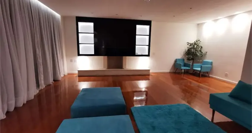 Casa em condomínio fechado com 4 quartos à venda na Avenida Doutor Luiz Antônio Peduti Cunha, 63, Parque dos Príncipes, São Paulo