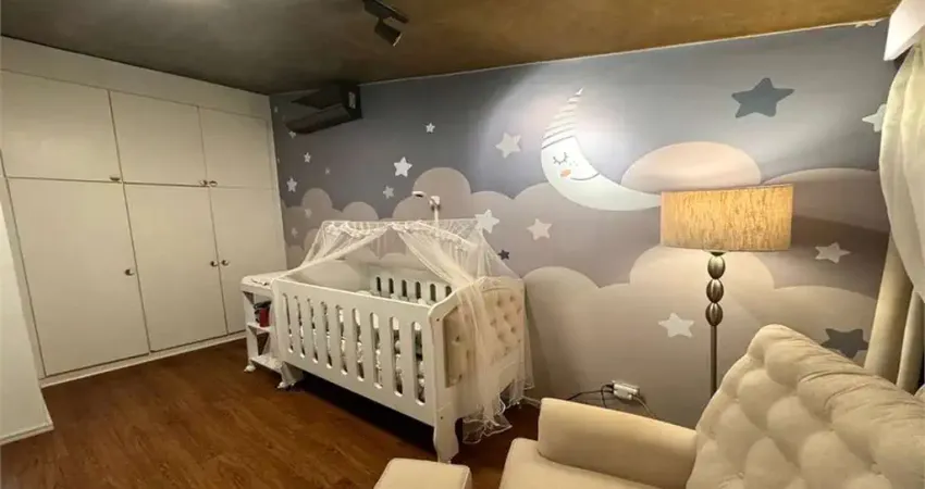 Casa com 3 quartos à venda na Rua Guaninas, 84, Jardim Aeroporto, São Paulo
