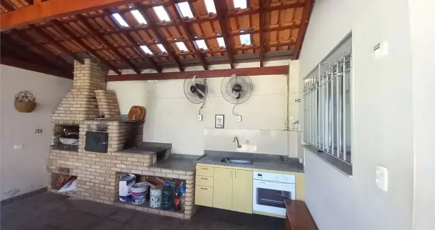 Casa com 4 quartos à venda na Rua Paulo Peixoto, 60, Jardim Virgínia Bianca, São Paulo