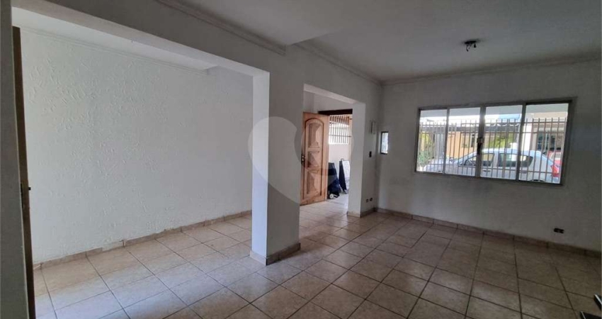 Casa com 3 quartos à venda na Rua Dom Idílio José Soares, 121, Jardim Ivana, São Paulo