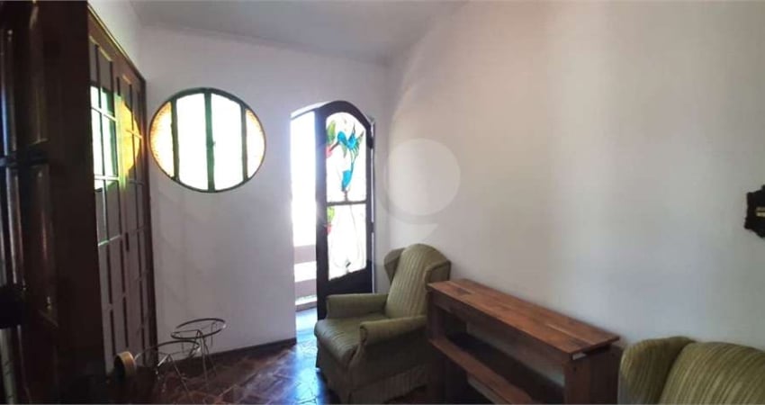 Casa com 4 quartos à venda na Rua Winston Churchill, 280, Jardim São Caetano, São Caetano do Sul