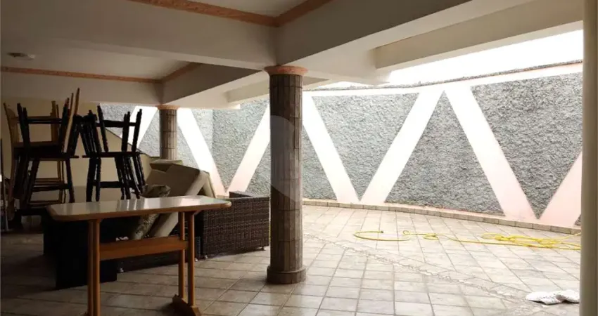 Casa com 6 quartos à venda na Rua Londres, 349, Vila Londrina, São Paulo