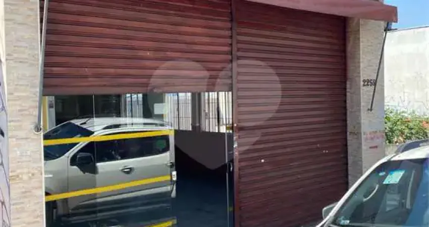 Apartamento à venda na Avenida Mutinga, 2259, Jardim Santo Elias, São Paulo