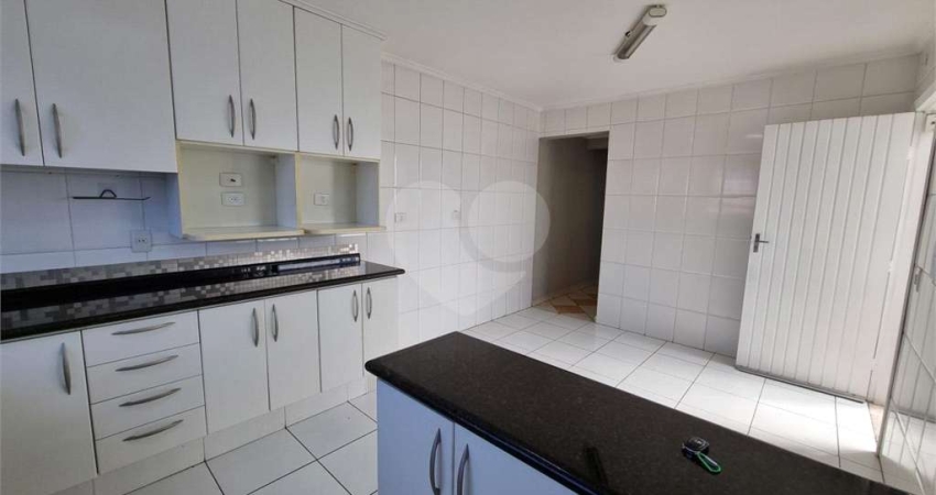 Casa com 3 quartos à venda na Avenida Professor José Maria Alkmin, 578, Jardim Ester, São Paulo