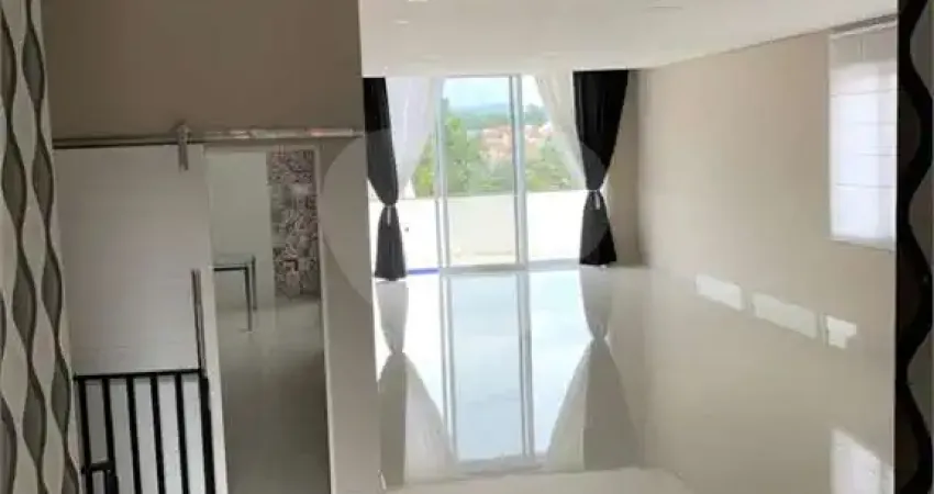 Casa em condomínio fechado com 5 quartos para alugar na Alameda Safira, 45, Alphaville, Santana de Parnaíba