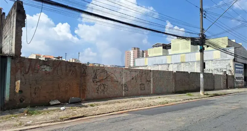 Terreno à venda na Rua dos Cocais, 333, Jardim Guarará, Santo André