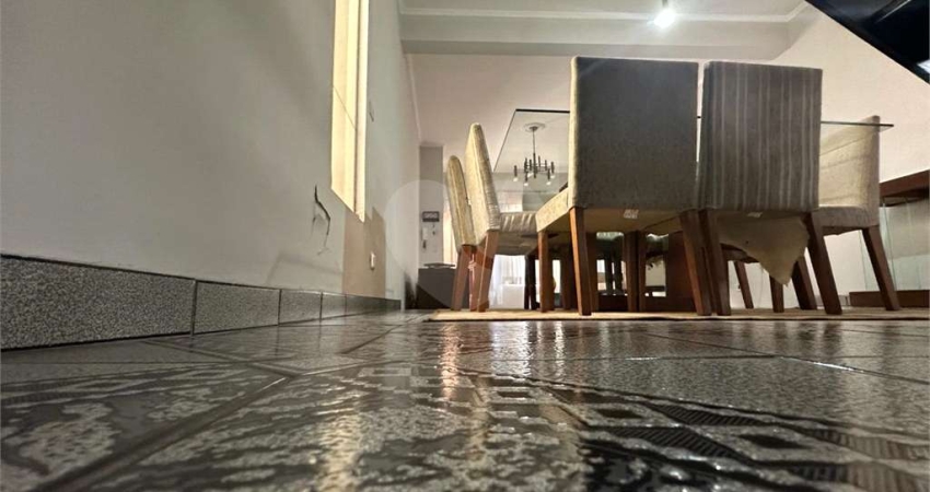 Casa com 4 quartos à venda na Rua Lisboa, 145, Utinga, Santo André