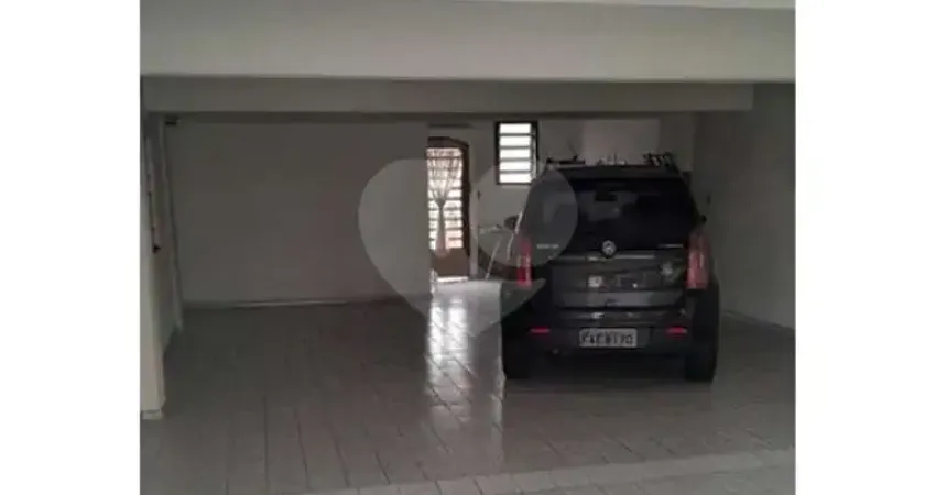 Casa com 3 quartos à venda na Rua Ouro Grosso, 221, Parque Peruche, São Paulo