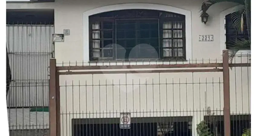 Casa com 3 quartos à venda na Rua Ouro Grosso, 221, Parque Peruche, São Paulo