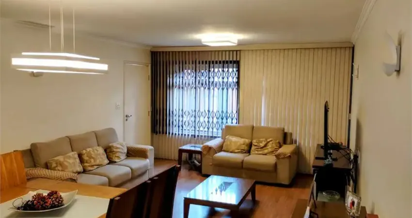 Casa com 4 quartos à venda na Rua do Imperador, 150, Vila Paiva, São Paulo