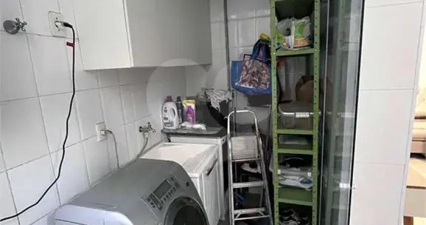 Casa em condomínio fechado com 2 quartos à venda na Rua Ibitinga, 671, Vila Bertioga, São Paulo