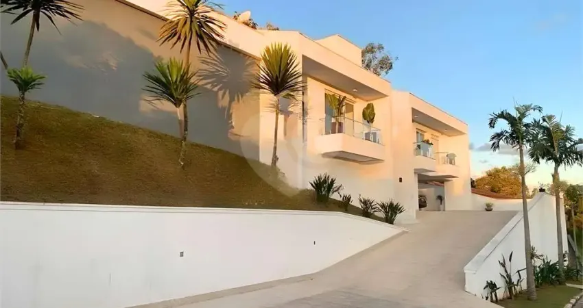 Casa em condomínio fechado com 4 quartos à venda na Estrada dos Índios, 5, Chácaras Copaco, Arujá