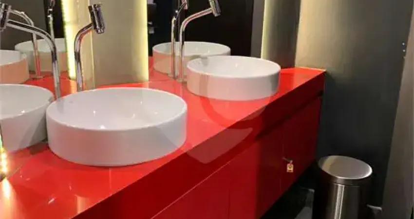 Sala comercial à venda na Rua Funchal, 203, Vila Olímpia, São Paulo