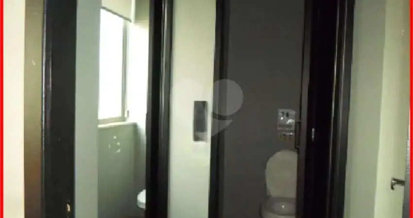 Sala comercial para alugar na Rua Henrique Schaumann, 286, Pinheiros, São Paulo