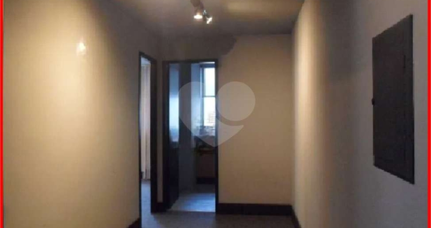 Sala comercial para alugar na Rua Henrique Schaumann, 286, Pinheiros, São Paulo
