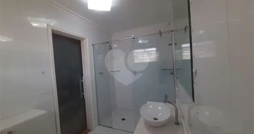 Casa com 3 quartos à venda na Rua Coronel Cândido Bravo, 54, Jardim Jussara, São Paulo
