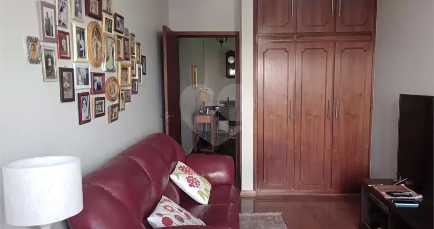 Casa com 4 quartos à venda na Rua Bartolomeu Faria, 458, Vila Albertina, São Paulo