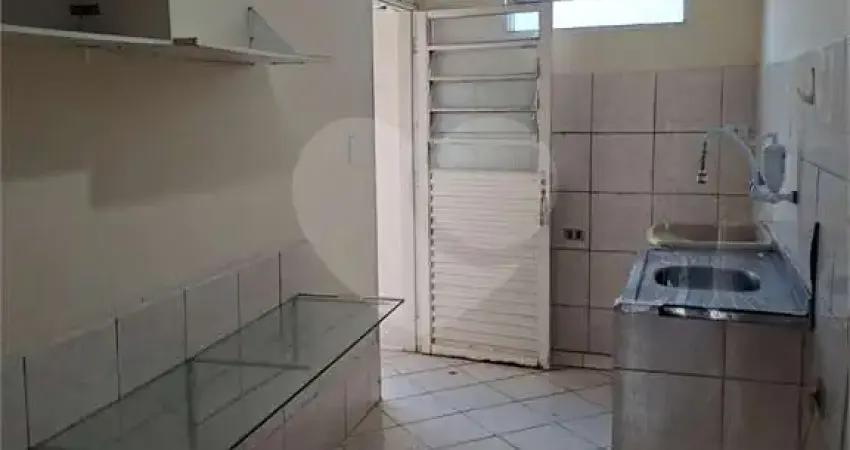 Casa com 3 quartos à venda na Rua Cerro Corá, 1438, Vila Romana, São Paulo