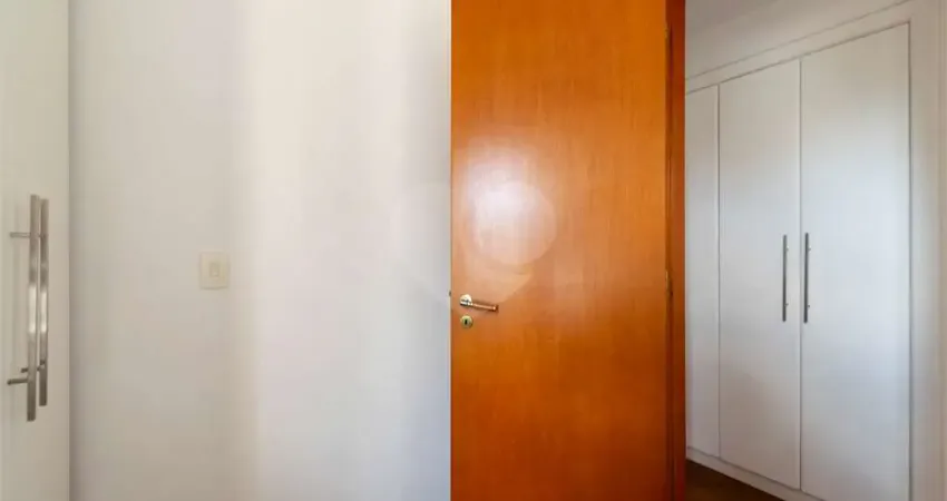 Apartamento com 4 quartos à venda na Rua Doutor Nogueira Martins, 393, Saúde, São Paulo