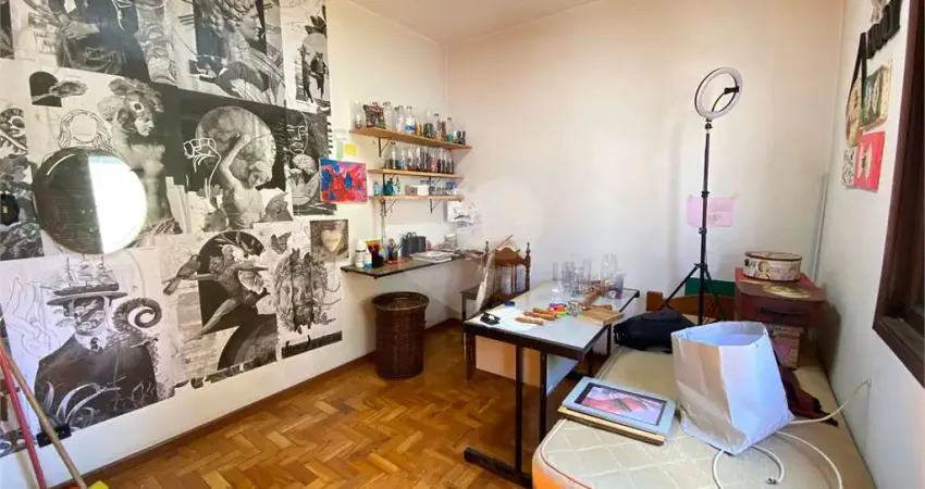 Casa com 3 quartos à venda na Rua Antônio Gebara, 478, Planalto Paulista, São Paulo