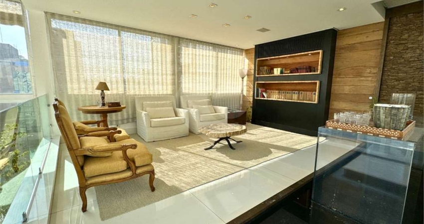 Apartamento com 4 quartos à venda na Rua João Cachoeira, 272, Vila Nova Conceição, São Paulo