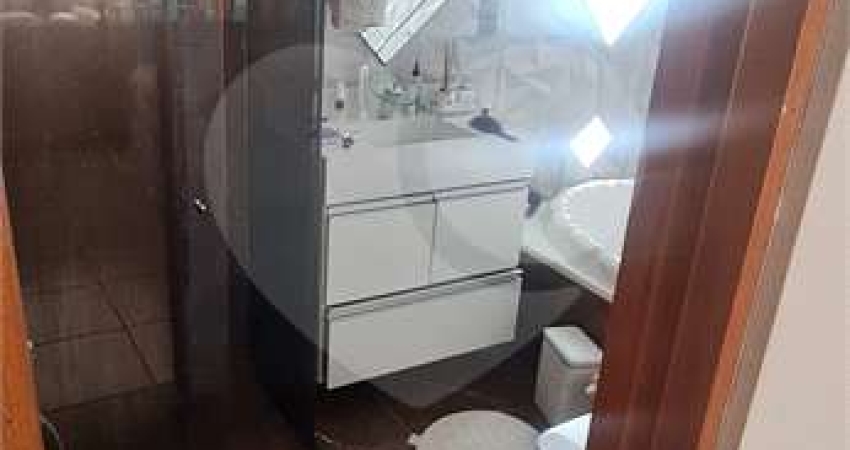 Casa com 3 quartos para alugar na Rua Soldado José Souza de Oliveira, 18, Vila Aliança, Guarulhos
