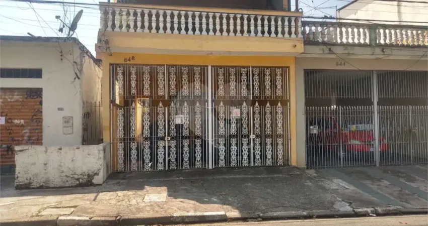 Casa com 2 quartos à venda na Avenida Osvaldo Costa, 648, Vila Menck, Osasco