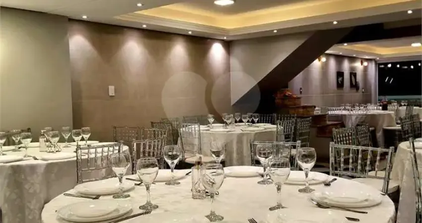 Casa com 4 quartos à venda na Rua Ferraz de Vasconcelos, 234, Jardim Santa Cecília, Guarulhos