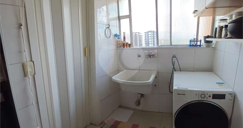 Apartamento com 2 quartos para alugar na Rua Maria do Carmo Sene, 87, Vila Paulicéia, São Paulo