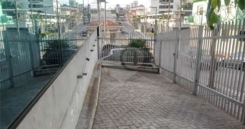 Prédio à venda na Rua Zulmira, 226, Vila Paiva, São Paulo