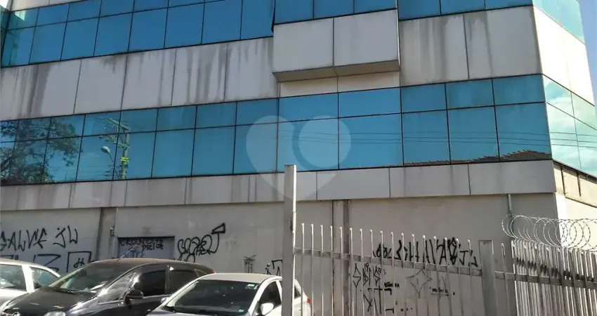 Prédio à venda na Rua Zulmira, 226, Vila Paiva, São Paulo