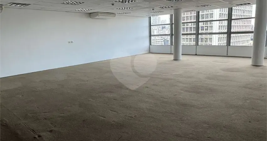 Casa comercial à venda na Rua Líbero Badaró, 471, Centro, São Paulo