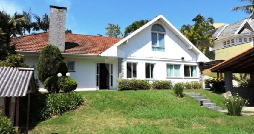 Casa em condomínio fechado com 3 quartos à venda na Alameda Itália, 1, Residencial Euroville, Carapicuíba