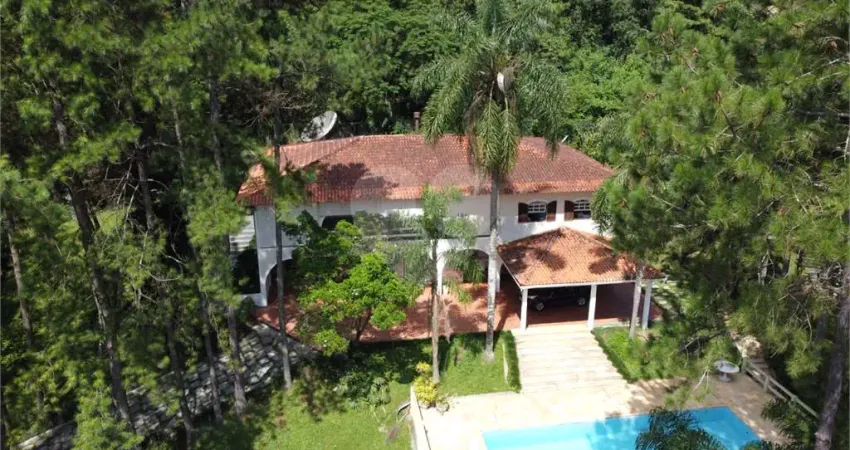 Casa em condomínio fechado com 4 quartos à venda na Rua Uruana, 1250, Chácara dos Junqueiras, Carapicuíba