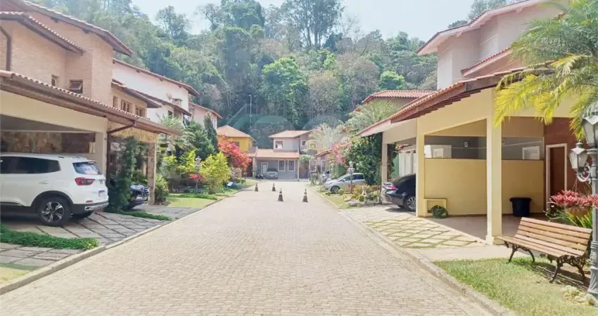 Casa em condomínio fechado com 4 quartos à venda na Rua Maestro Bortolucci, 131, Tremembé, São Paulo