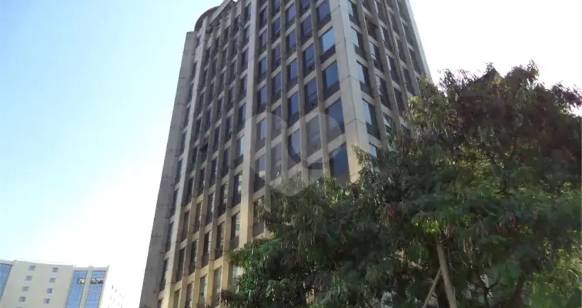 Casa comercial para alugar na Rua Beira Rio, 57, Vila Olímpia, São Paulo