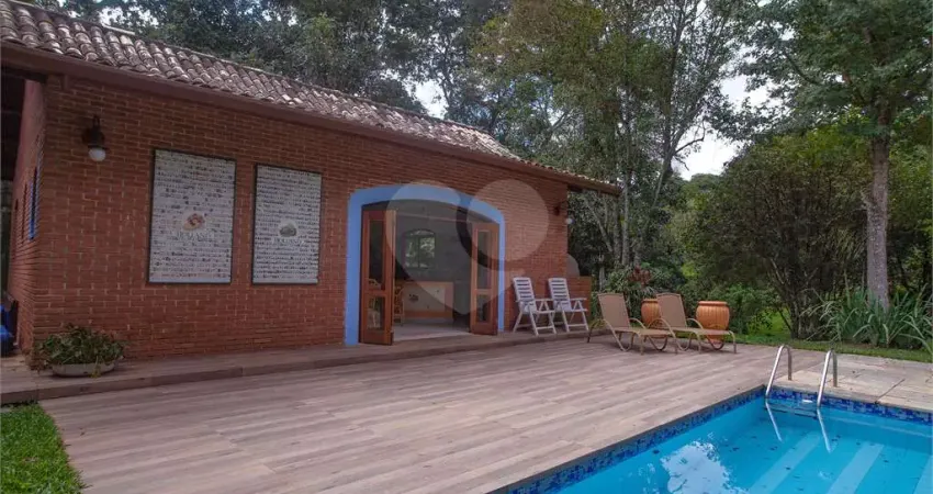 Casa em condomínio fechado com 5 quartos à venda na Estrada Fazendinha, 5390, Pousada dos Bandeirantes, Carapicuíba