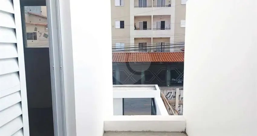 Casa com 3 quartos à venda na Avenida Madame Curie, 948, Jardim Dourado, Guarulhos